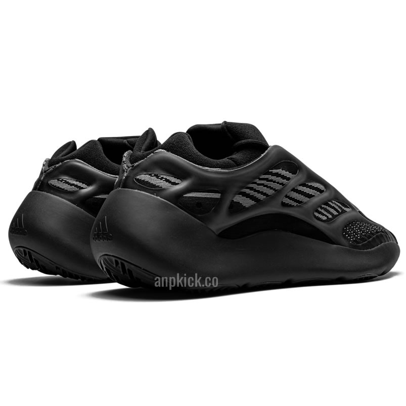 Adidas Yeezy 700 V3 Alvah Black H67799 New Release Date (3) - www.kitistry.com Adidas Yeezy 700 V3 Alvah Black H67799 New Release Date (3) - www.kitistry.com