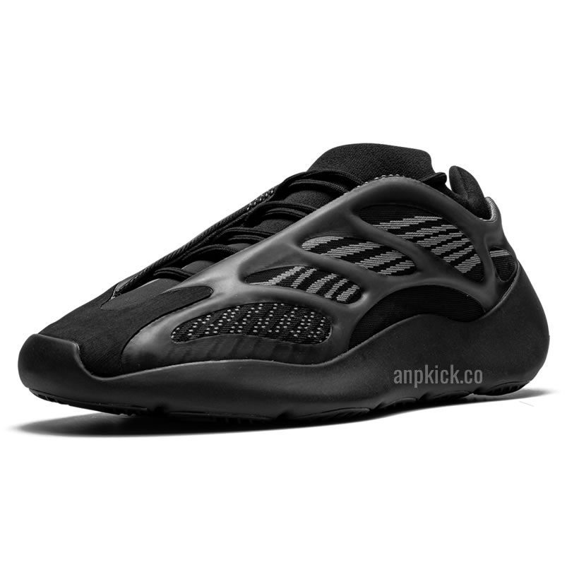 Adidas Yeezy 700 V3 Alvah Black H67799 New Release Date (4) - www.kitistry.com Adidas Yeezy 700 V3 Alvah Black H67799 New Release Date (4) - www.kitistry.com