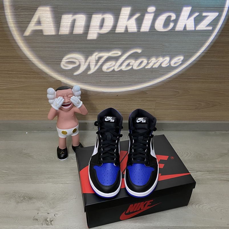 Air Jordan 1 Retro High Og Royal Toe 2020 On Feet Royal Blue 555088 041 (6) - www.kitistry.com