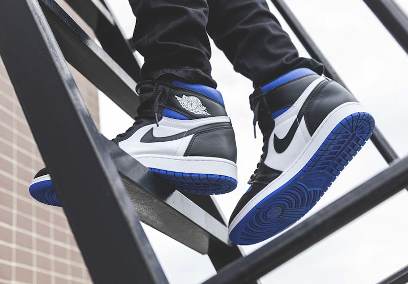 Air Jordan 1 Retro High Og Royal Toe 2020 On Feet Royal Blue Black 555088 041 (5) - www.kitistry.com