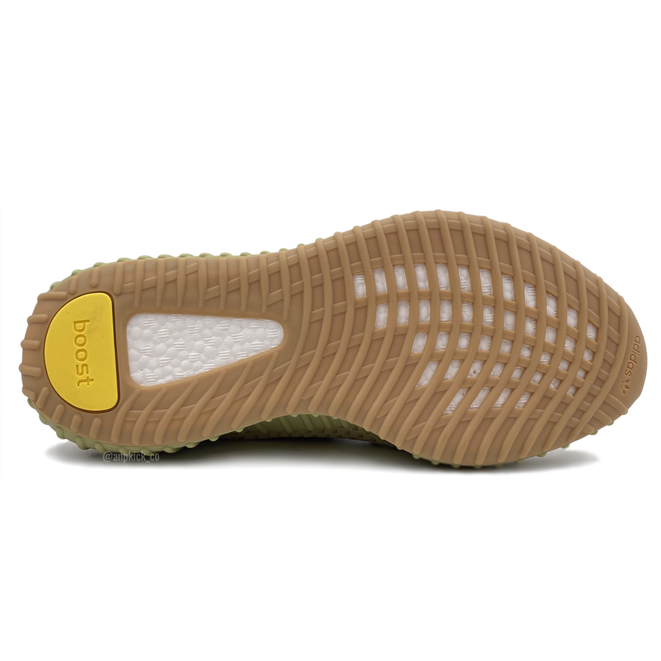 Adidas Yeezy Boost 350 V2 Sulfur Fy5346 First Preview Release Date (5) - www.kitistry.com Adidas Yeezy Boost 350 V2 Sulfur Fy5346 First Preview Release Date (5) - www.kitistry.com
