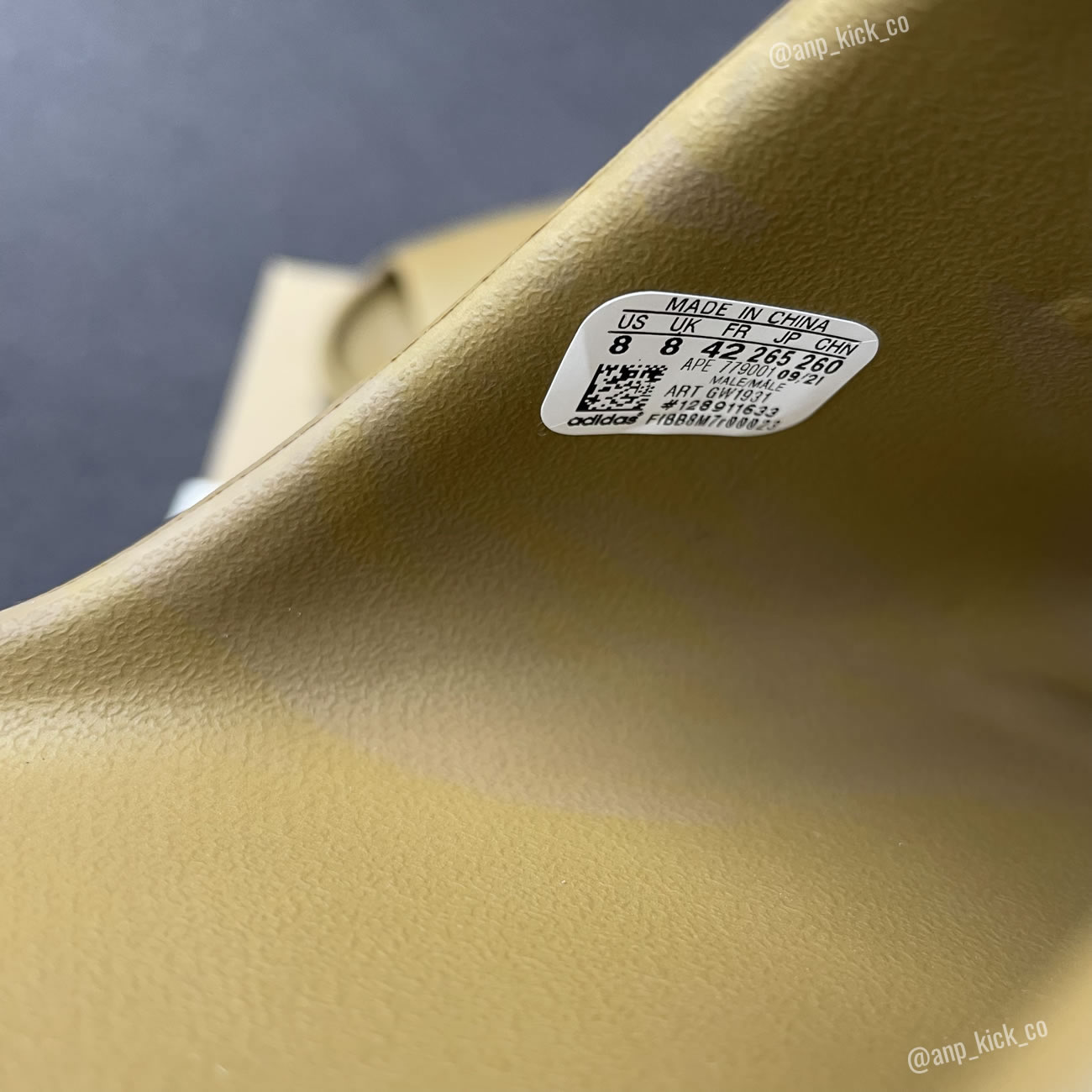 Adidas Yeezy Slider Ochre Anpkick Gw1931 (4) - www.kitistry.com Adidas Yeezy Slider Ochre Anpkick Gw1931 (4) - www.kitistry.com