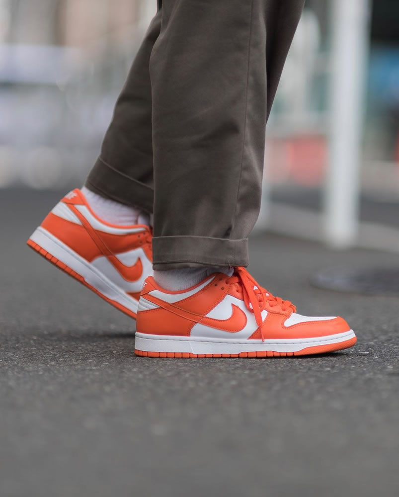 Nike Sb Dunk Low Sp Syracuse Orange Blaze Cu1726 101 On Feet (11) - www.kitistry.com Nike Sb Dunk Low Sp Syracuse Orange Blaze Cu1726 101 On Feet (11) - www.kitistry.com