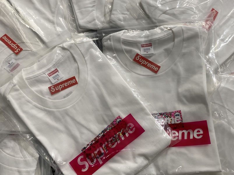 Supreme Covid 19 Relief Box Logo Tee T Shirt Takashi Murakami Kaikai Kiki Flower Skulls (9) - www.kitistry.com Supreme Covid 19 Relief Box Logo Tee T Shirt Takashi Murakami Kaikai Kiki Flower Skulls (9) - www.kitistry.com
