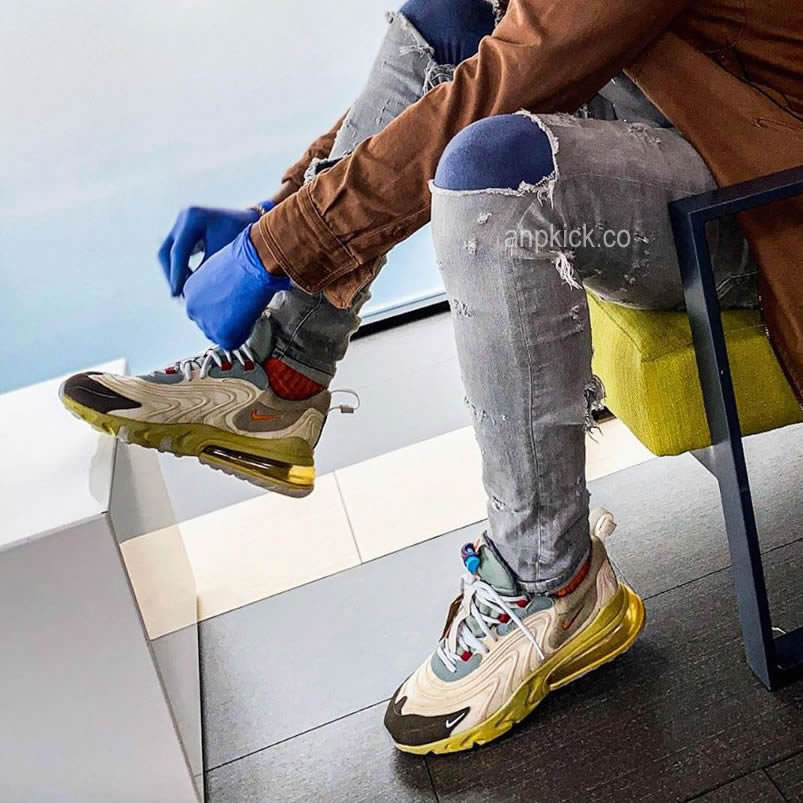 Nike Air Max 270 React Travis Scott Cactus Trails On Feet Ct2864 200 (2) - www.kitistry.com Nike Air Max 270 React Travis Scott Cactus Trails On Feet Ct2864 200 (2) - www.kitistry.com