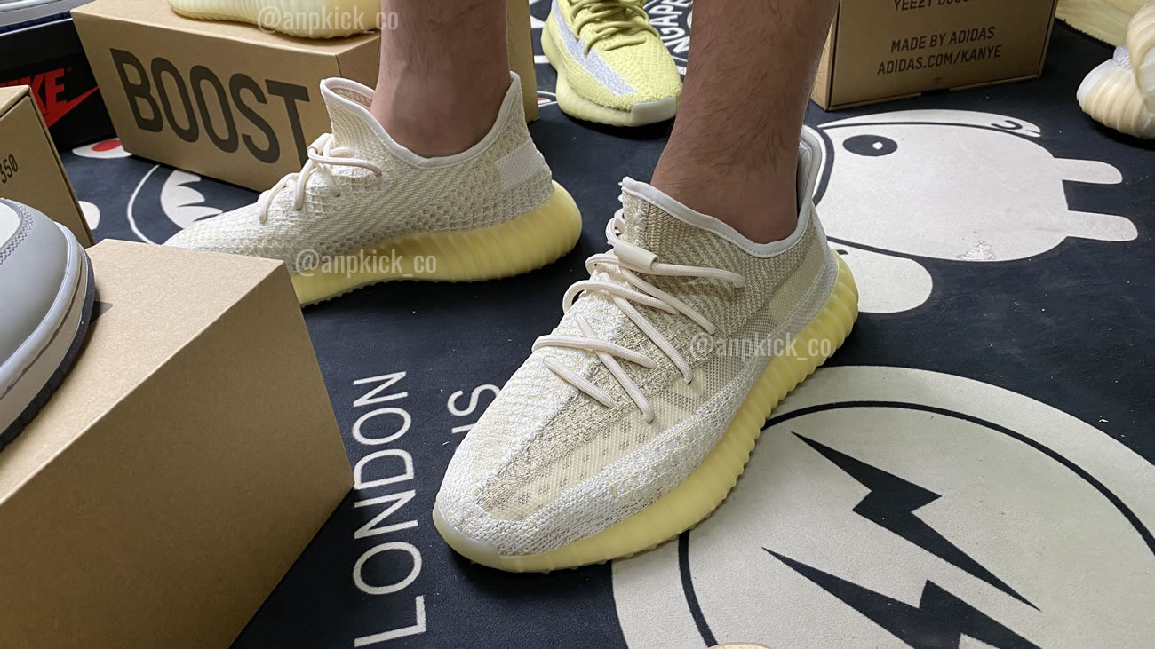 Adidas Yeezy Boost 350 V2 Abez Fz5246 Anpkick First On Feet First Look (1) - www.kitistry.com Adidas Yeezy Boost 350 V2 Abez Fz5246 Anpkick First On Feet First Look (1) - www.kitistry.com
