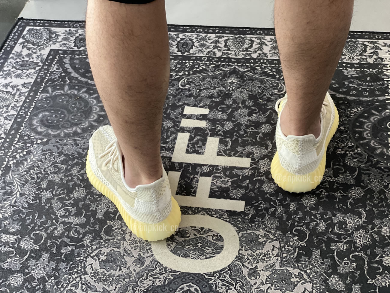 Adidas Yeezy Boost 350 V2 Abez Fz5246 Anpkick First On Feet First Look (8) - www.kitistry.com Adidas Yeezy Boost 350 V2 Abez Fz5246 Anpkick First On Feet First Look (8) - www.kitistry.com