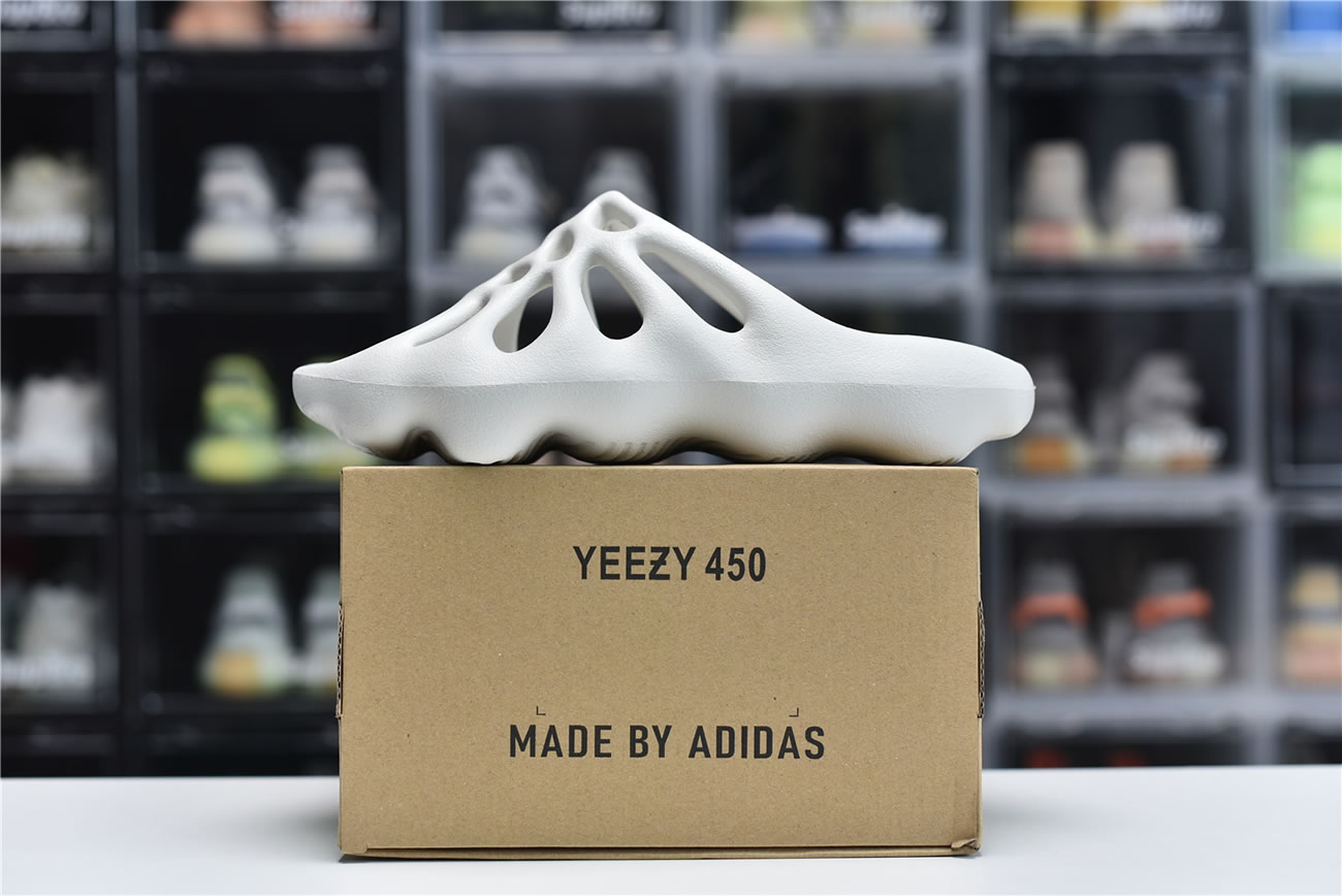 Adidas Yeezy Crocs Clog Slipper White (7) - www.kitistry.com Adidas Yeezy Crocs Clog Slipper White (7) - www.kitistry.com