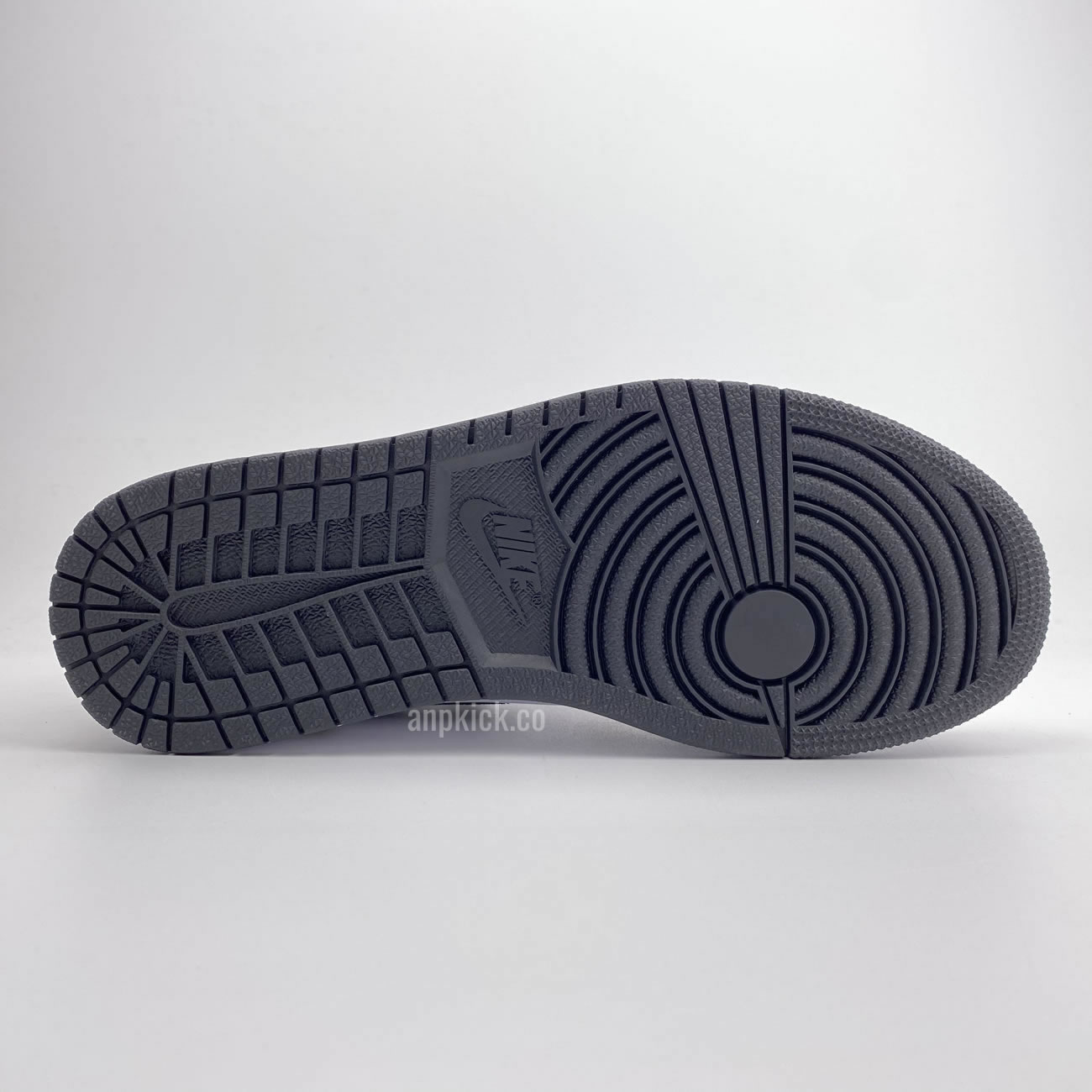 Air Jordan 1 Retro High Light Smoke Grey 2020 New Release 555088 126 (8) - www.kitistry.com Air Jordan 1 Retro High Light Smoke Grey 2020 New Release 555088 126 (8) - www.kitistry.com