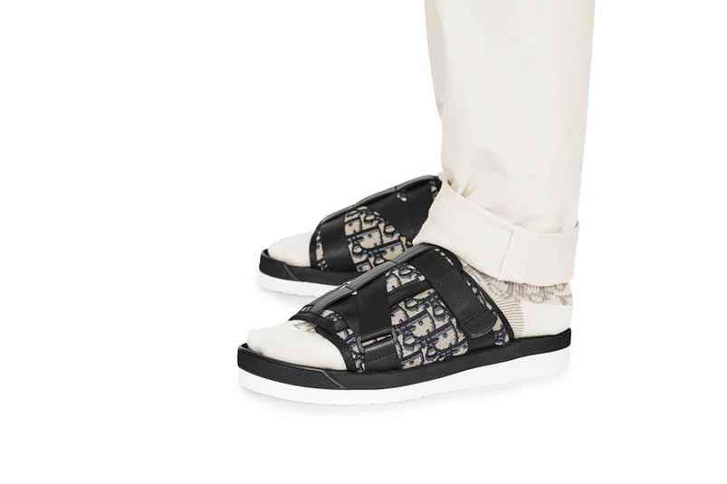 Dior Black Oblique Neoprene Sandals On Feet (1) - www.kitistry.com Dior Black Oblique Neoprene Sandals On Feet (1) - www.kitistry.com