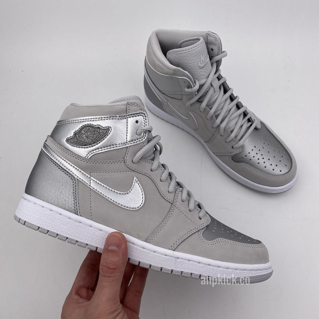 Air Jordan 1 Japan Exclusive Metallic Silver Neutral Grey 2001 2020 Dc1788 029 (13) - www.kitistry.com Air Jordan 1 Japan Exclusive Metallic Silver Neutral Grey 2001 2020 Dc1788 029 (13) - www.kitistry.com