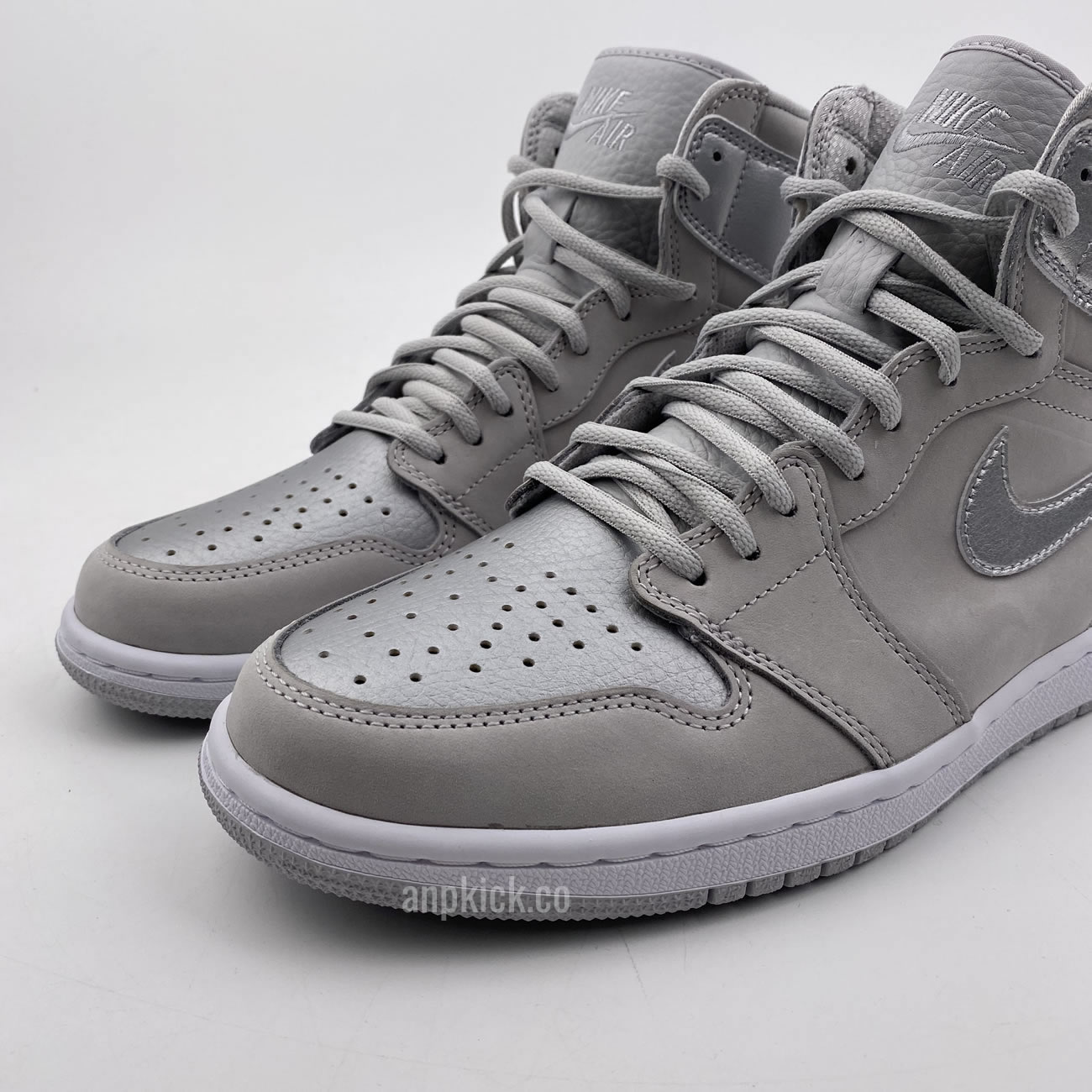 Air Jordan 1 Japan Exclusive Metallic Silver Neutral Grey 2001 2020 Dc1788 029 (3) - www.kitistry.com Air Jordan 1 Japan Exclusive Metallic Silver Neutral Grey 2001 2020 Dc1788 029 (3) - www.kitistry.com