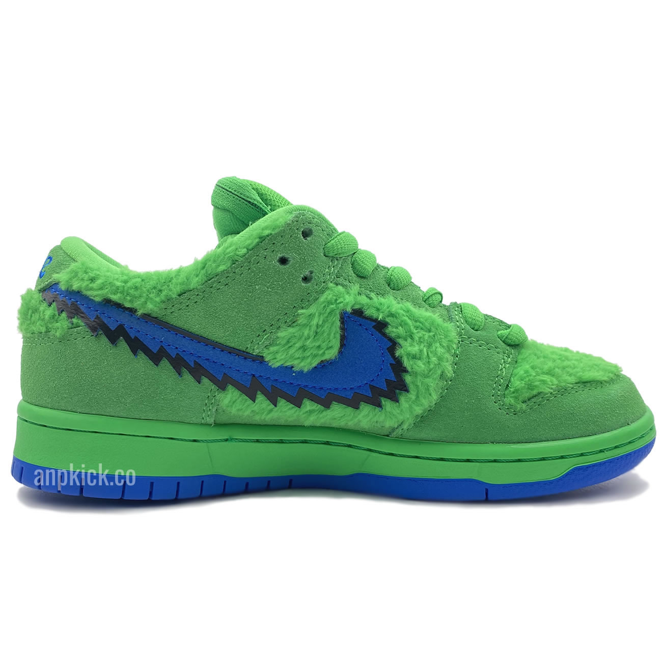 Grateful Dead Bears Nike Sb Dunk Low Green Bear Cj5378 300 (2) - www.kitistry.com Grateful Dead Bears Nike Sb Dunk Low Green Bear Cj5378 300 (2) - www.kitistry.com