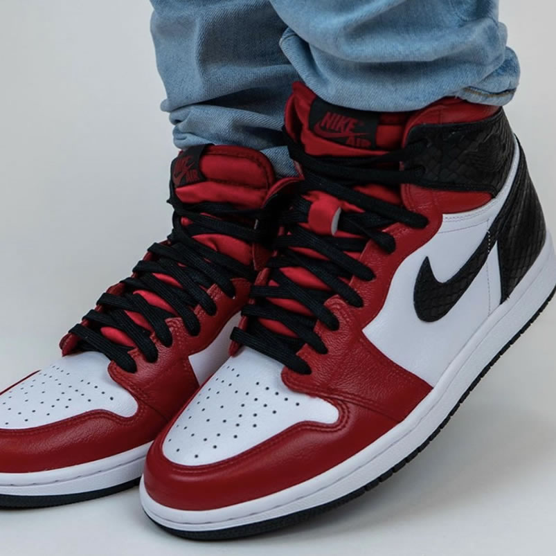 Air Jordan 1 Retro High Og Satin Snake On Feet Cd0461 601 (5) - www.kitistry.com Air Jordan 1 Retro High Og Satin Snake On Feet Cd0461 601 (5) - www.kitistry.com
