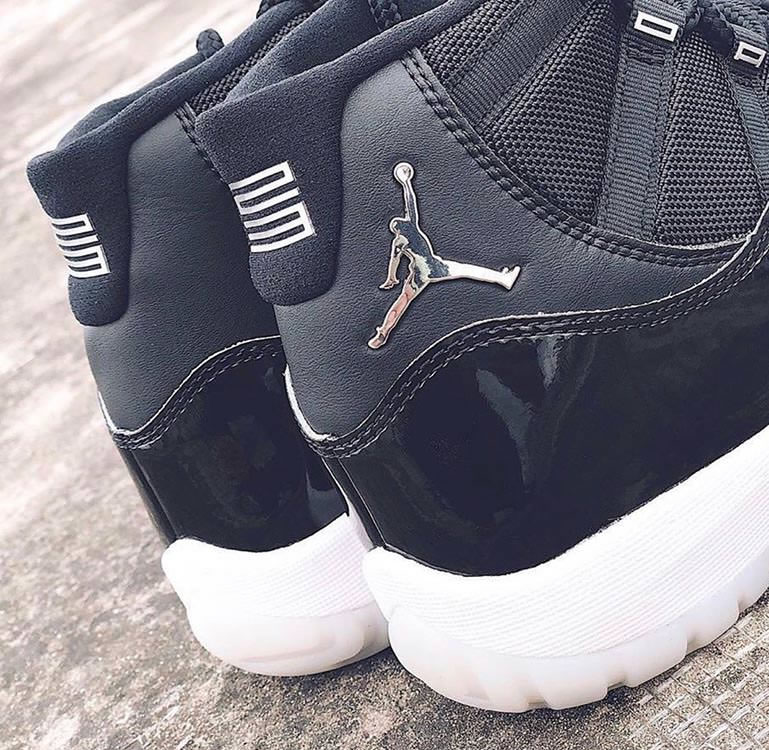 Air Jordan 11 Retro 25th Anniversary Black Metallic Silver Ct8012 011 (6) - www.kitistry.com Air Jordan 11 Retro 25th Anniversary Black Metallic Silver Ct8012 011 (6) - www.kitistry.com