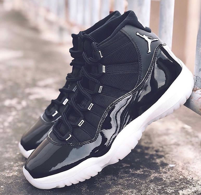 Air Jordan 11 Retro 25th Anniversary Black Metallic Silver Ct8012 011 (8) - www.kitistry.com Air Jordan 11 Retro 25th Anniversary Black Metallic Silver Ct8012 011 (8) - www.kitistry.com