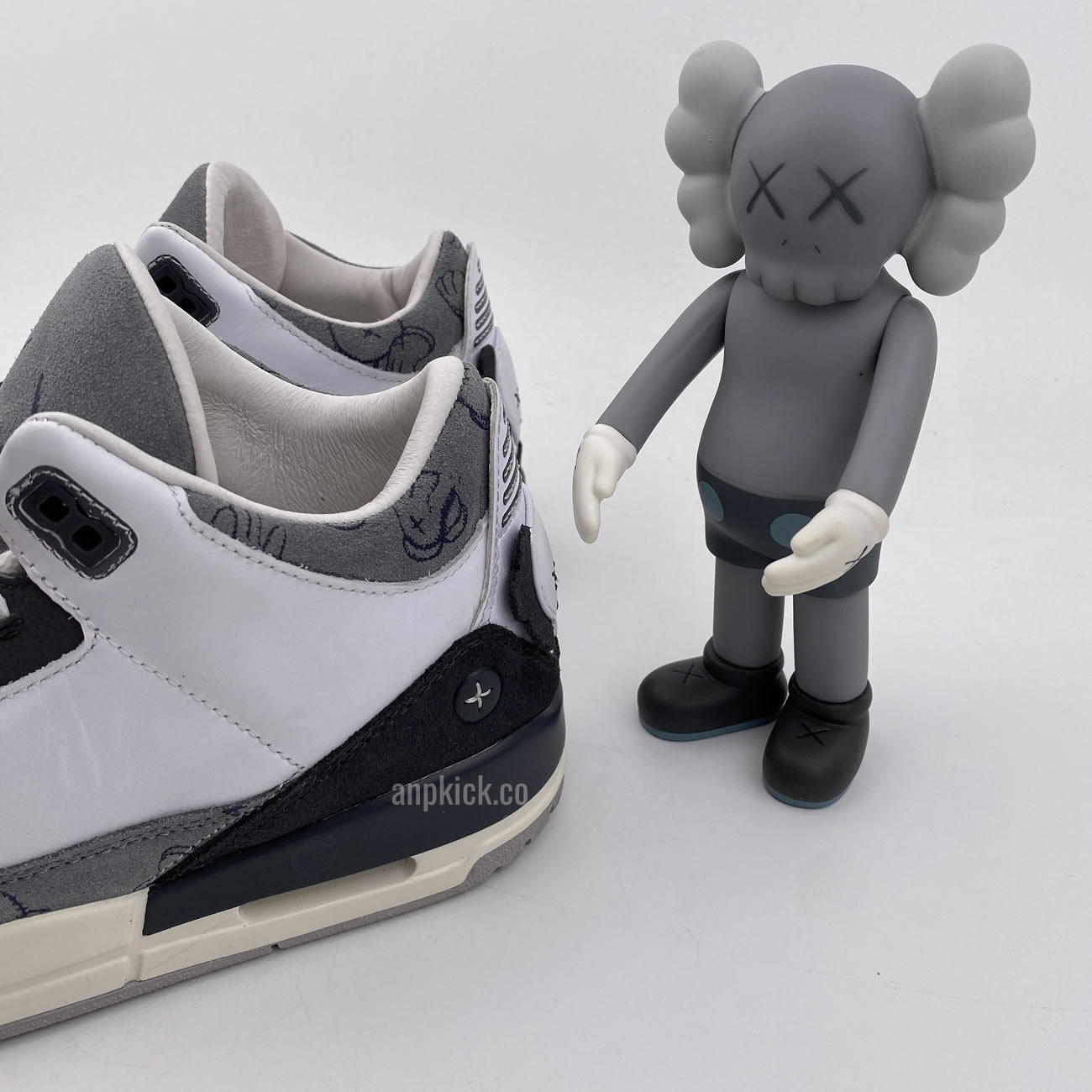 Kaws Air Jordan 3 Fresh Water White Light Grey New Release For Sale (5) - www.kitistry.com Kaws Air Jordan 3 Fresh Water White Light Grey New Release For Sale (5) - www.kitistry.com
