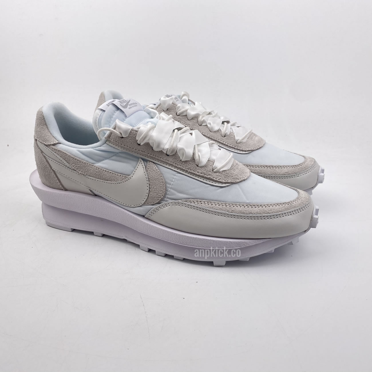 Sacai Nike Ld Waffle White Nylon Bv0073 101 (2) - www.kitistry.com Sacai Nike Ld Waffle White Nylon Bv0073 101 (2) - www.kitistry.com