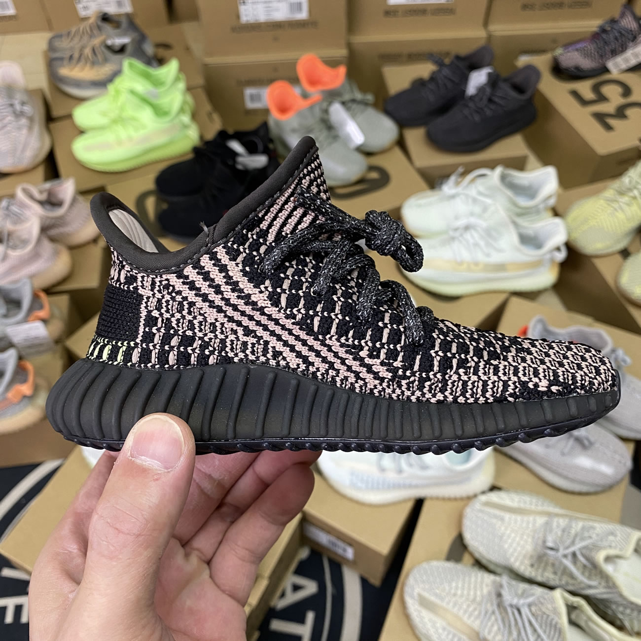 Adidas Yeezy Infants (28) - www.kitistry.com