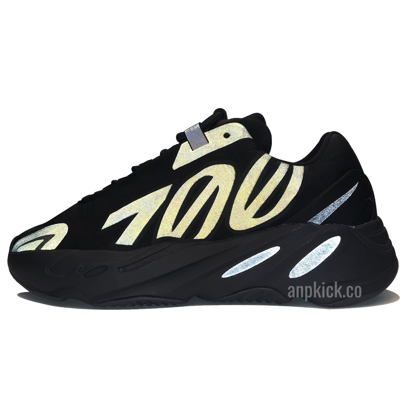 Adidas Yeezy Boost 700 Mnvn Triple Black Fv4440 (2) - www.kitistry.com Adidas Yeezy Boost 700 Mnvn Triple Black Fv4440 (2) - www.kitistry.com