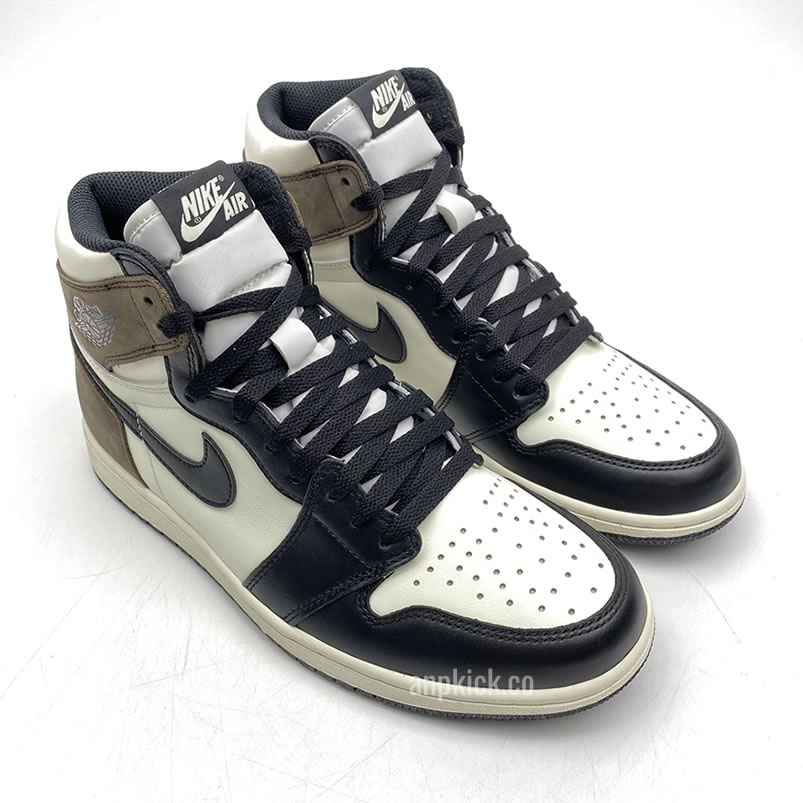 Air Jordan 1 Retro High Dark Mocha 2020 For Sale Release Date 555088 105 (5) - www.kitistry.com