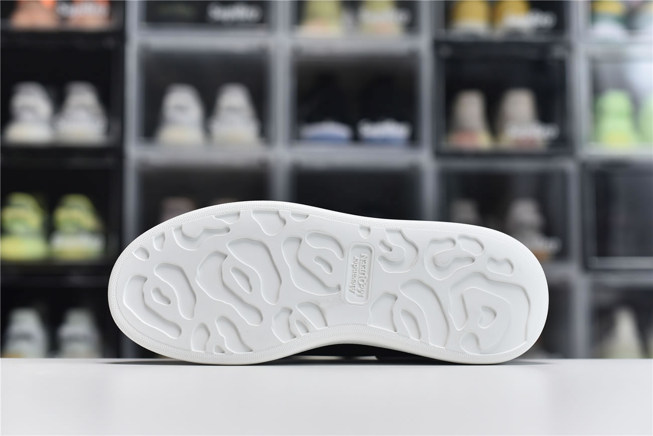 Mcq 553680 Whgp5 1000 Reflective (3) - www.kitistry.com