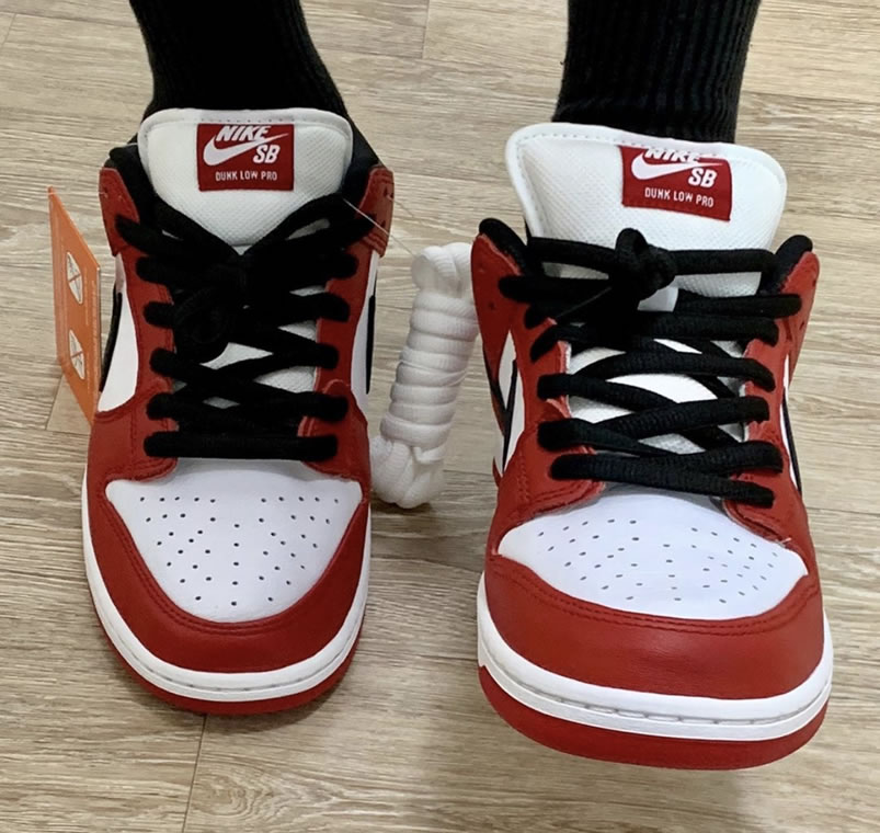 Nike Sb Dunk Low Pro Chicago Varsity Red Release Date On Feet Bq6817 600 (3) - www.kitistry.com Nike Sb Dunk Low Pro Chicago Varsity Red Release Date On Feet Bq6817 600 (3) - www.kitistry.com
