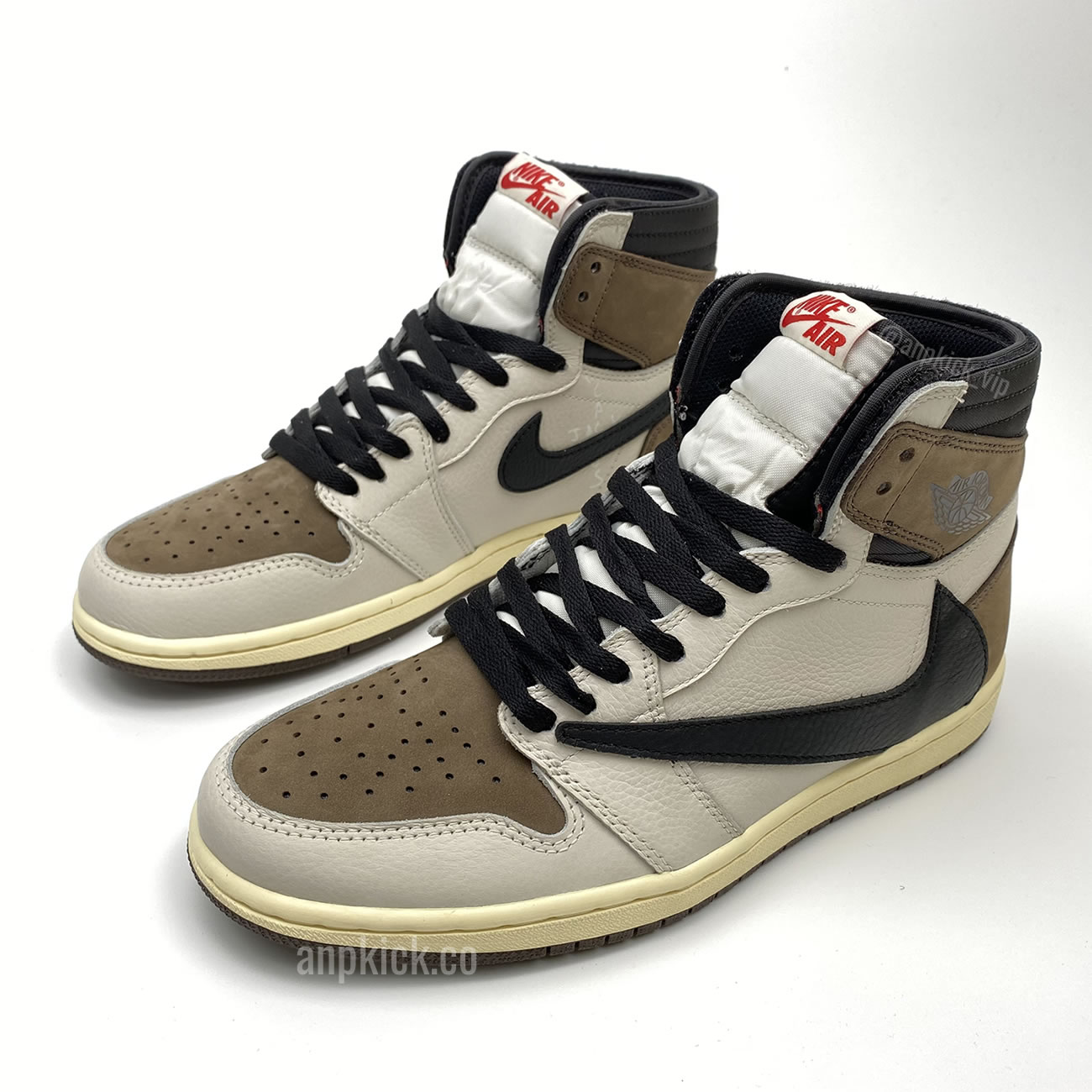 Travis Scott Air Jordan 1 Retro High Sample 2.0 Brown Cactus Jack Anpkick First Look (4) - www.kitistry.com Travis Scott Air Jordan 1 Retro High Sample 2.0 Brown Cactus Jack Anpkick First Look (4) - www.kitistry.com