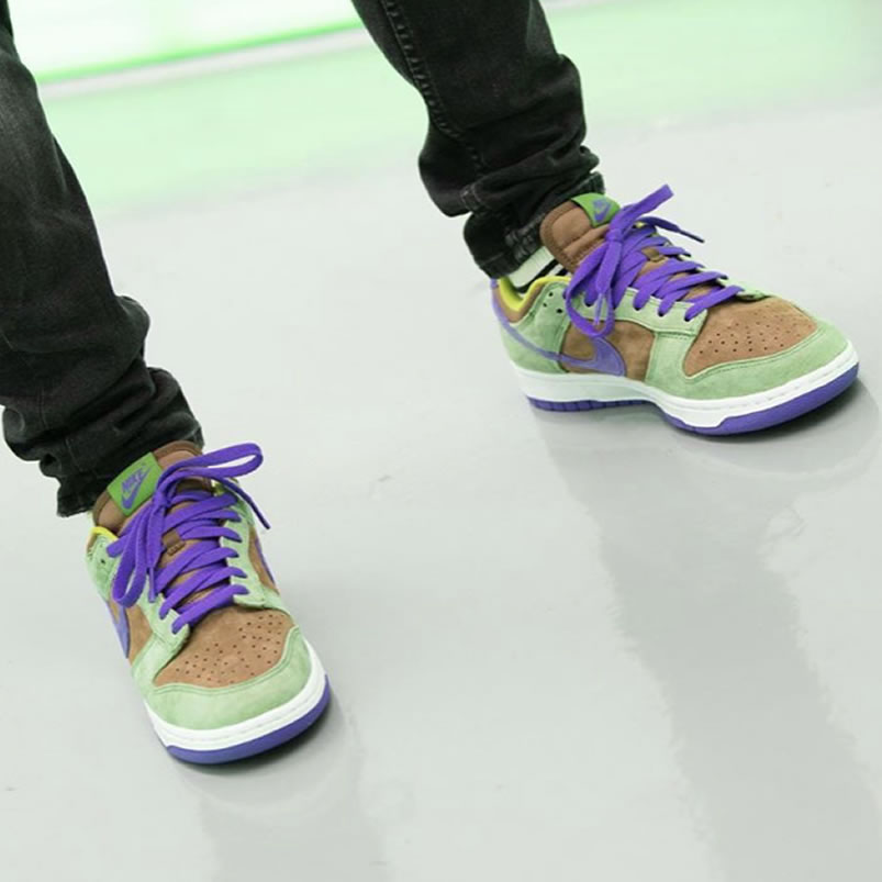 Nike Dunk Low Sp Veneer Autumn Green Deep Purple On Feet Da1469 200 (3) - www.kitistry.com Nike Dunk Low Sp Veneer Autumn Green Deep Purple On Feet Da1469 200 (3) - www.kitistry.com