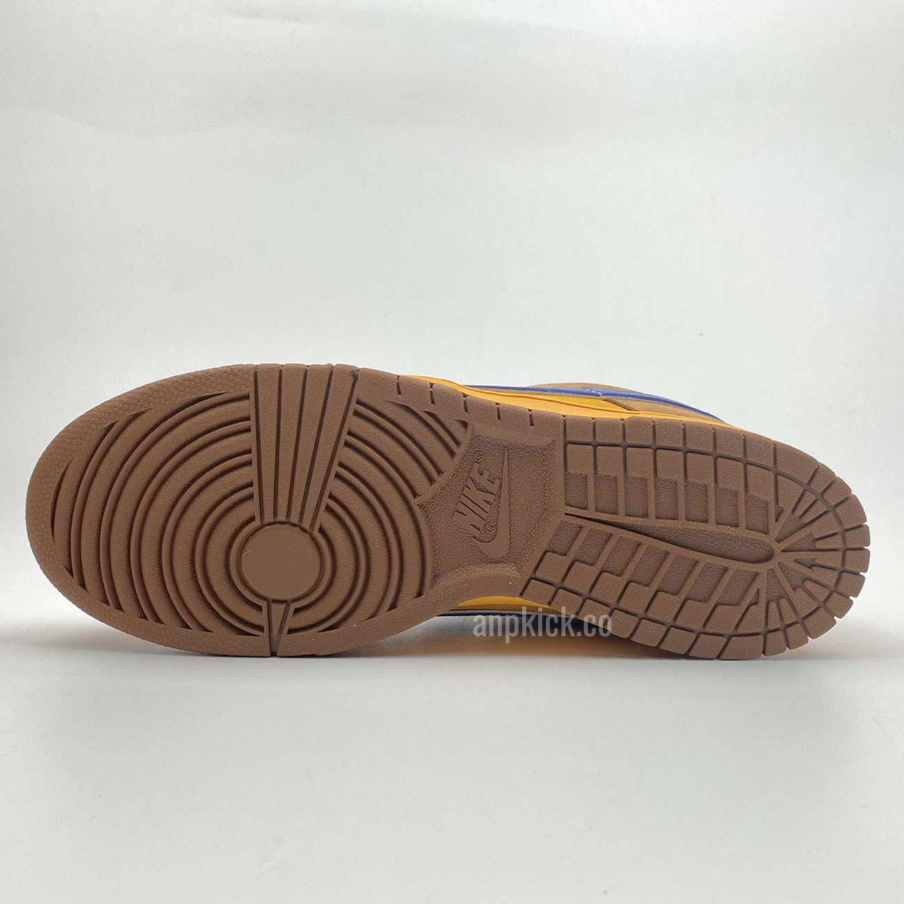 Nike Sb Dunk Low Premium Newcastle Brown Ale 313170 741 (6) - www.kitistry.com Nike Sb Dunk Low Premium Newcastle Brown Ale 313170 741 (6) - www.kitistry.com