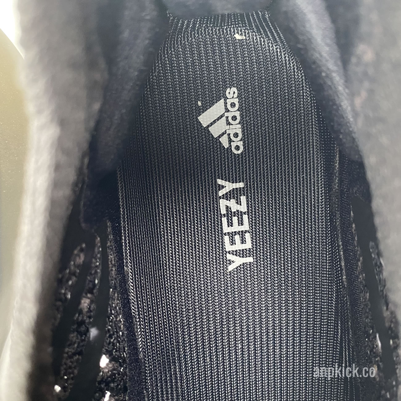 Adidas Yeezy Boost 380 Onyx Fz1270 Release Date (6) - www.kitistry.com Adidas Yeezy Boost 380 Onyx Fz1270 Release Date (6) - www.kitistry.com