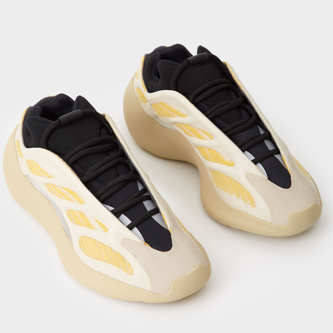 Adidas Yeezy Boost 700 V3 Safflower Srphym G54853 (7) - www.kitistry.com Adidas Yeezy Boost 700 V3 Safflower Srphym G54853 (7) - www.kitistry.com