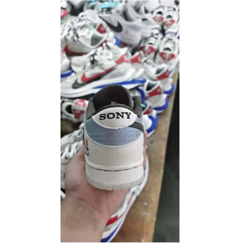 Travis Scott Sony Playstation 5 Nike Dunk Low Anpkick First Look (5) - www.kitistry.com Travis Scott Sony Playstation 5 Nike Dunk Low Anpkick First Look (5) - www.kitistry.com