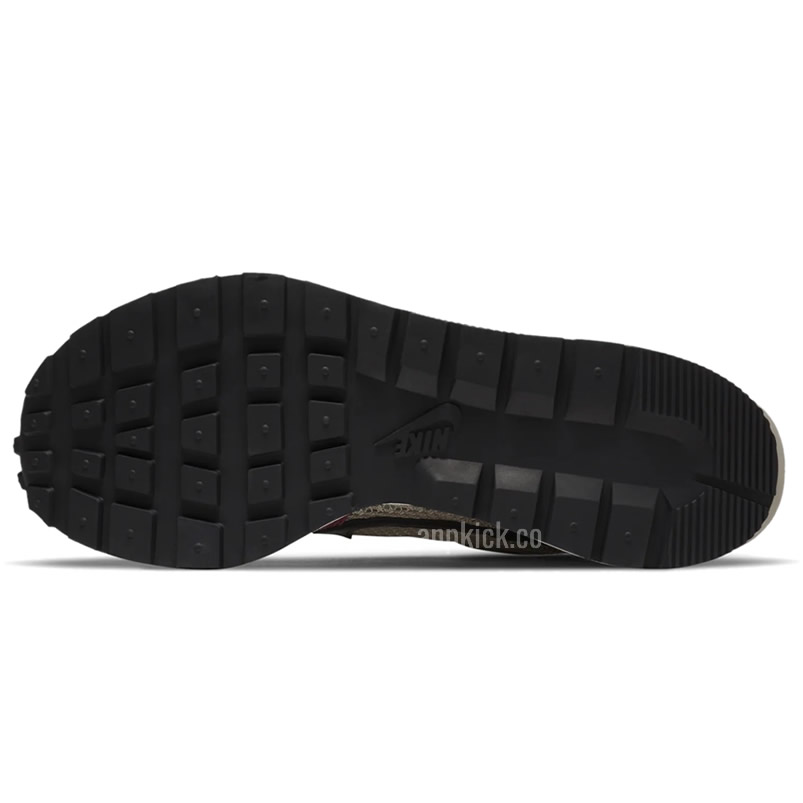 Sacai Nike Vaporwaffle String Black Villain Red Neptune Green Dd3035 200 (5) - www.kitistry.com