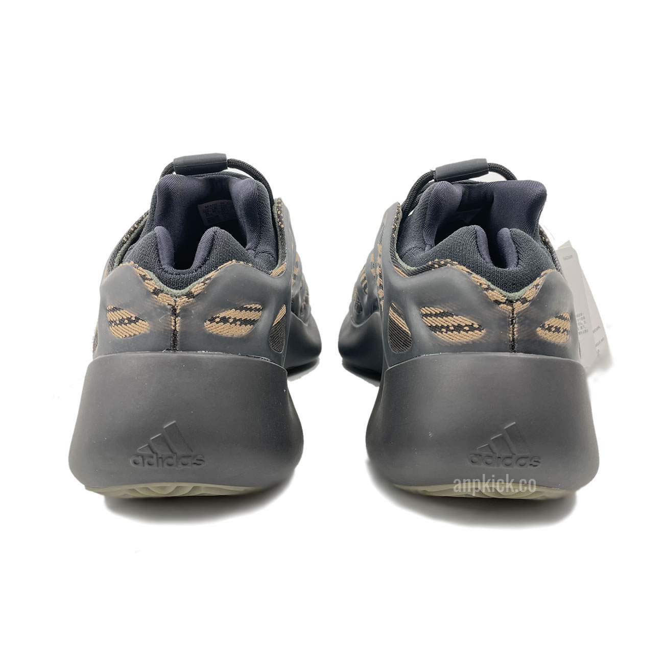 Adidas Yeezy 700 V3 Clay Brown Clabro Bruarga Gy0189 (5) - www.kitistry.com Adidas Yeezy 700 V3 Clay Brown Clabro Bruarga Gy0189 (5) - www.kitistry.com