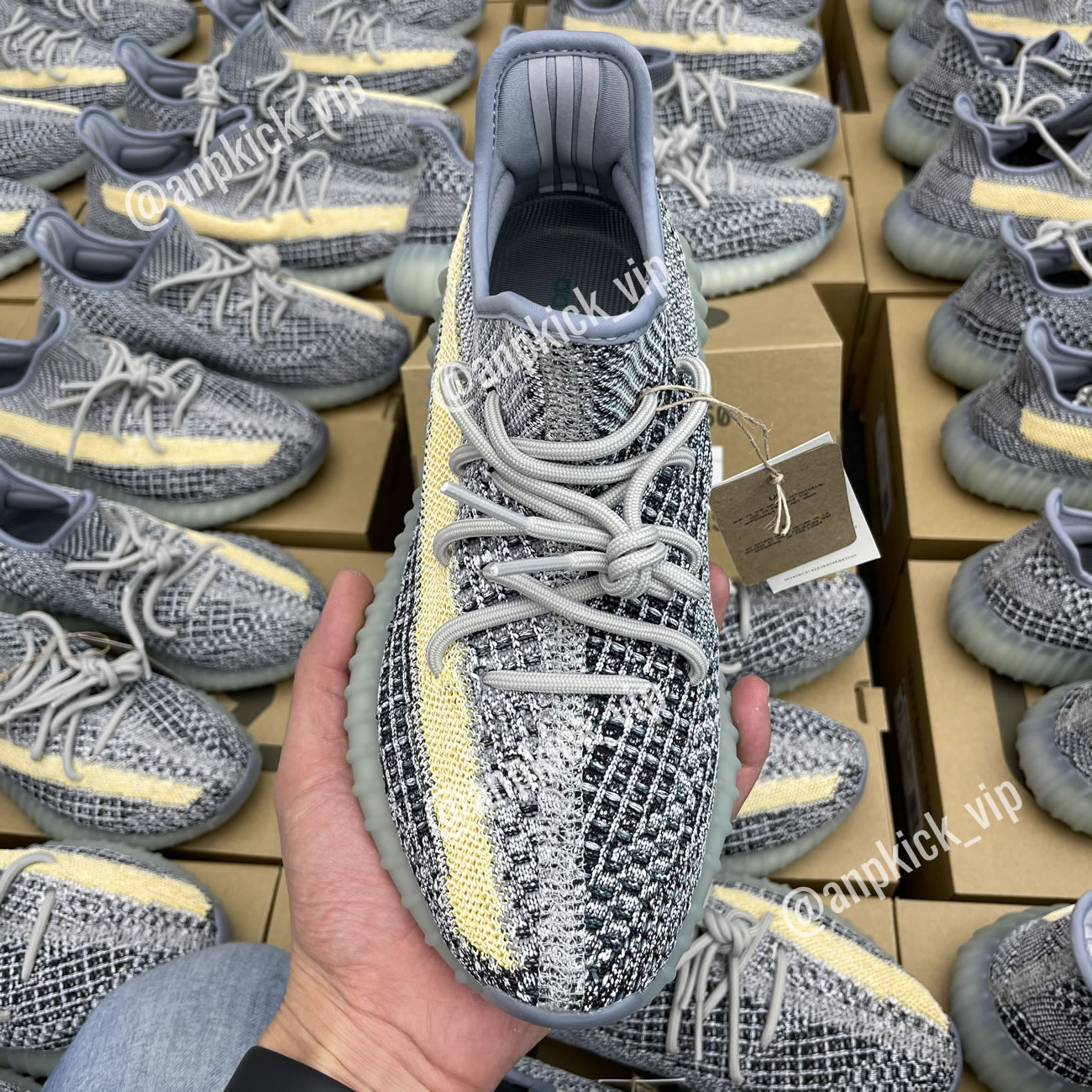 Adidas Anpkick Yeezy Boost 350 V2 Ash Blue Gy7657 (2) - www.kitistry.com Adidas Anpkick Yeezy Boost 350 V2 Ash Blue Gy7657 (2) - www.kitistry.com