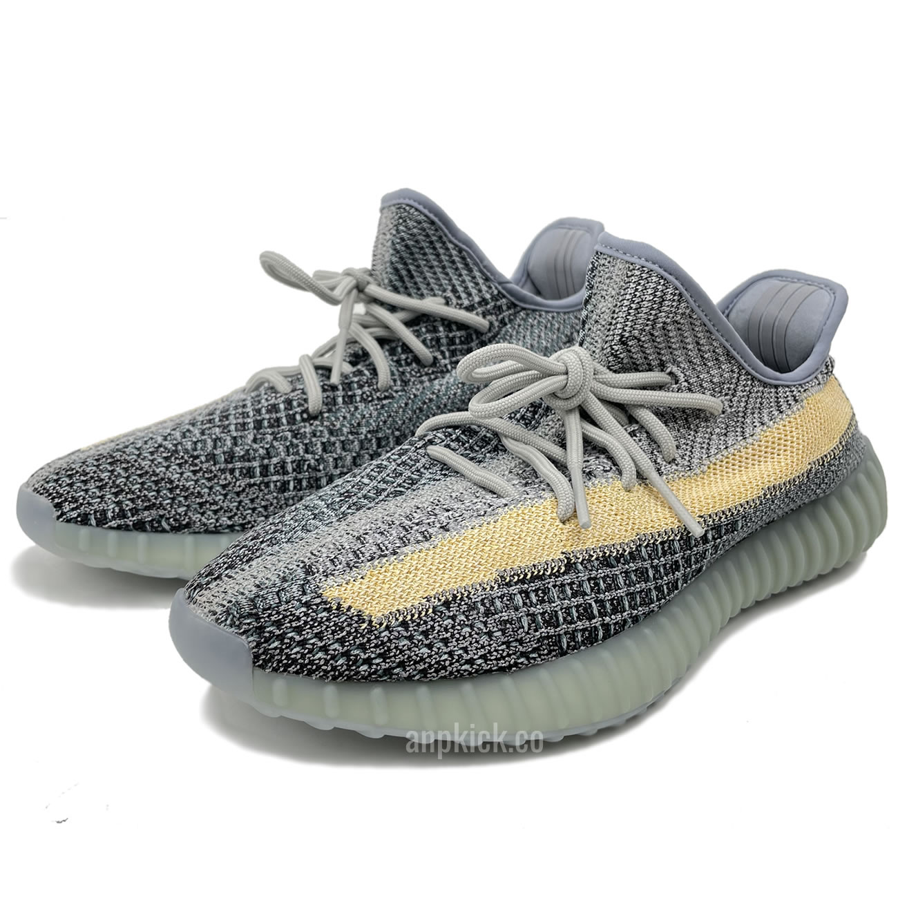 Adidas Yeezy Boost 350 V2 Ash Blue Gy7657 (3) - www.kitistry.com Adidas Yeezy Boost 350 V2 Ash Blue Gy7657 (3) - www.kitistry.com