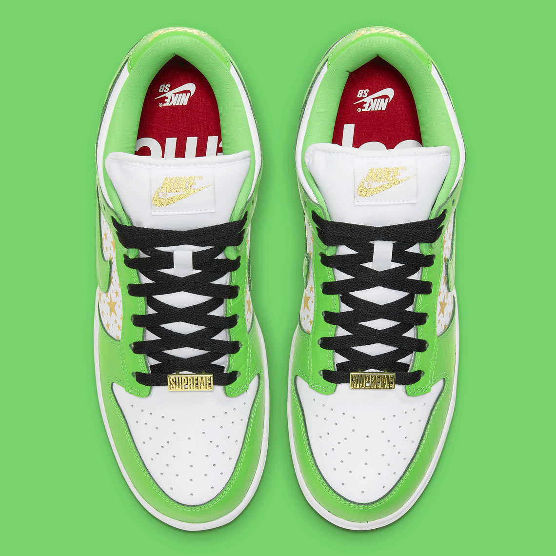 Supreme Nike Sb Dunk Low White Metallic Gold Mean Green Dh3228 101 (3) - www.kitistry.com Supreme Nike Sb Dunk Low White Metallic Gold Mean Green Dh3228 101 (3) - www.kitistry.com