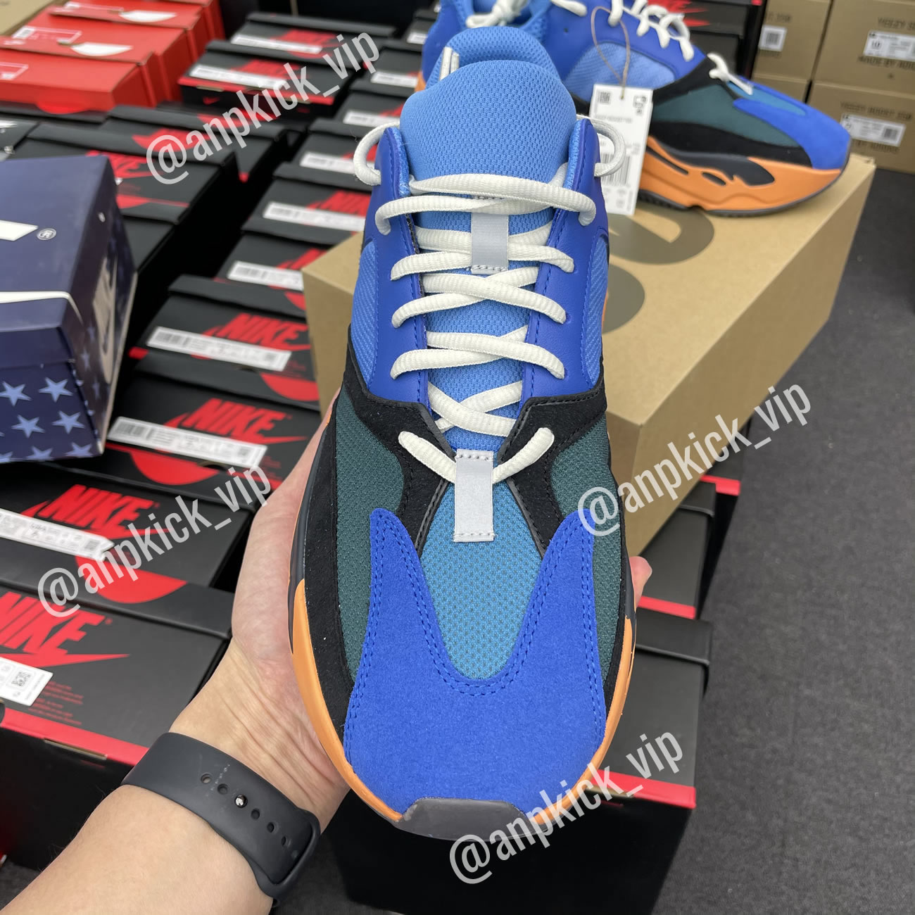 Adidas Yeezy Boost 700 Bright Blue Orange Anpkick Gz0541 (1) - www.kitistry.com Adidas Yeezy Boost 700 Bright Blue Orange Anpkick Gz0541 (1) - www.kitistry.com