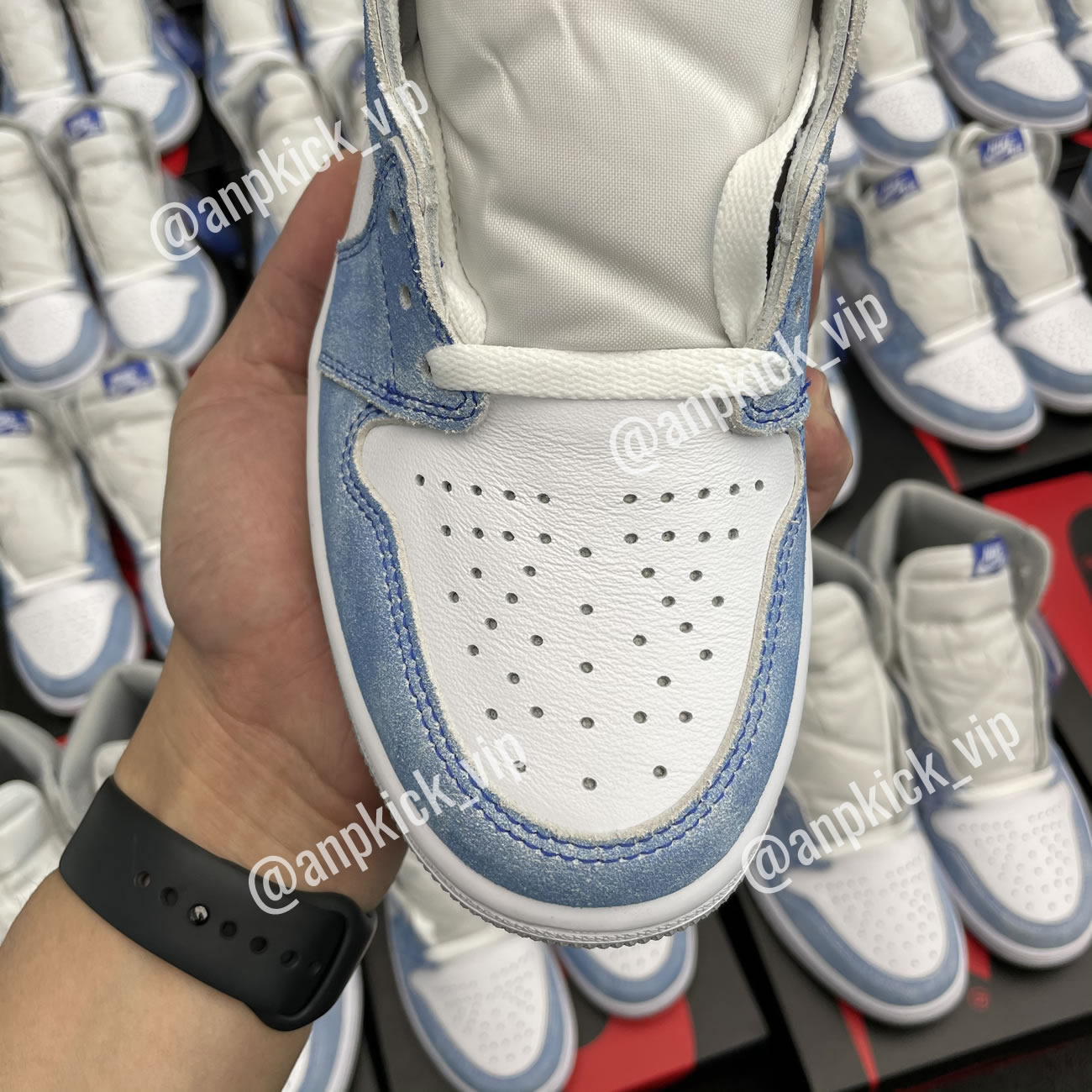Air Jordan 1 Retro High Og Hyper Royal Anpkick Mens 555088 402 Gs 575441 402 (4) - www.kitistry.com