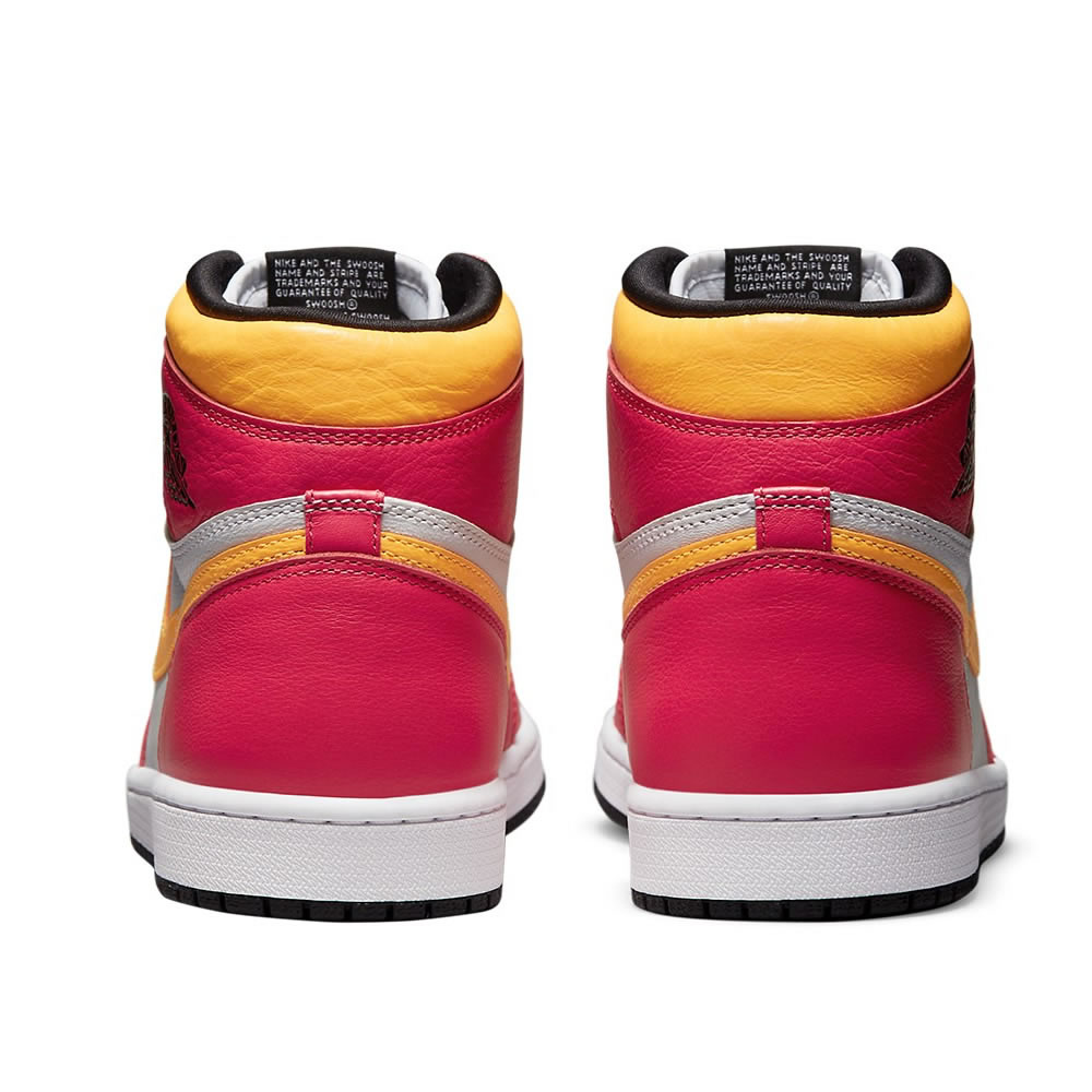 Air Jordan 1 Retro High Og Light Fusion Red 555088 603 (5) - www.kitistry.com Air Jordan 1 Retro High Og Light Fusion Red 555088 603 (5) - www.kitistry.com