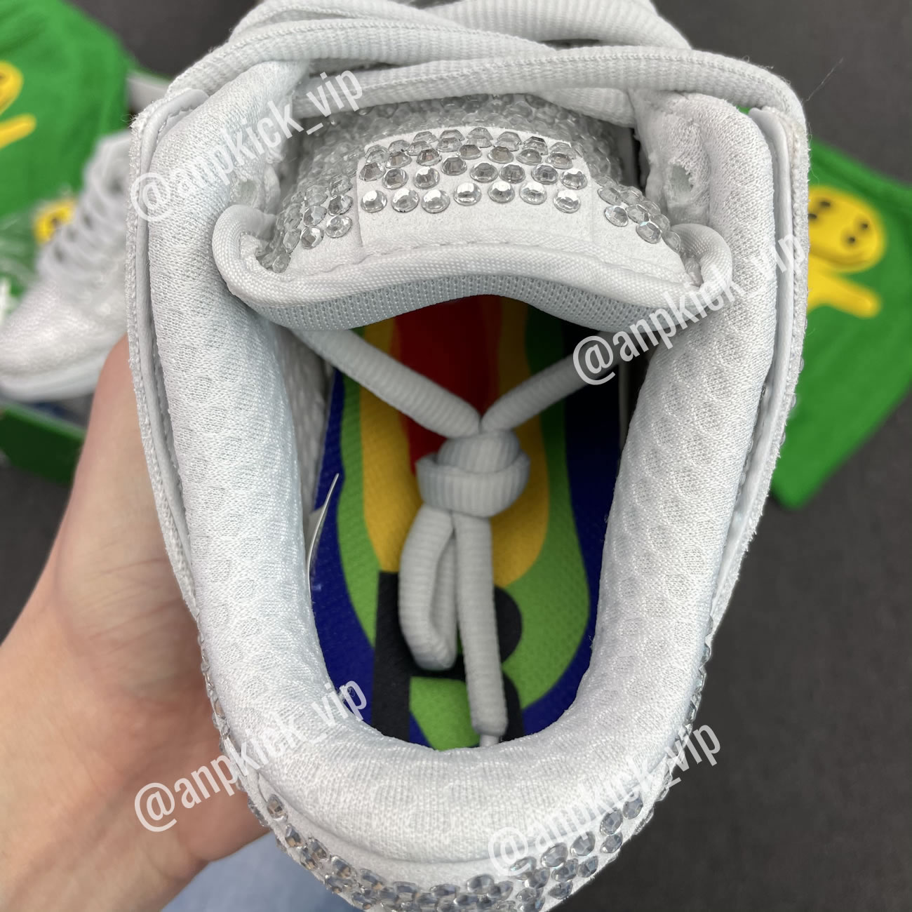 Anpkick Nike Dunk Low Cactus Plant Flea Market Swarovski Crystals Cz2670 001 (6) - www.kitistry.com Anpkick Nike Dunk Low Cactus Plant Flea Market Swarovski Crystals Cz2670 001 (6) - www.kitistry.com