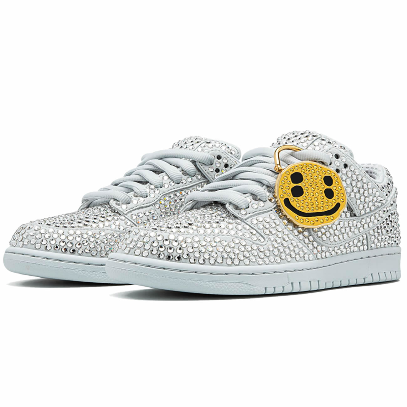 Nike Dunk Low Cactus Plant Flea Market Swarovski Crystals Cz2670 001 (3) - www.kitistry.com Nike Dunk Low Cactus Plant Flea Market Swarovski Crystals Cz2670 001 (3) - www.kitistry.com