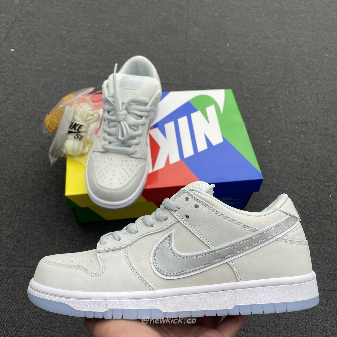 Nike Sb Dunk Low White Lobster Friends And Family Fd8776 100 (6) - www.kitistry.com Nike Sb Dunk Low White Lobster Friends And Family Fd8776 100 (6) - www.kitistry.com