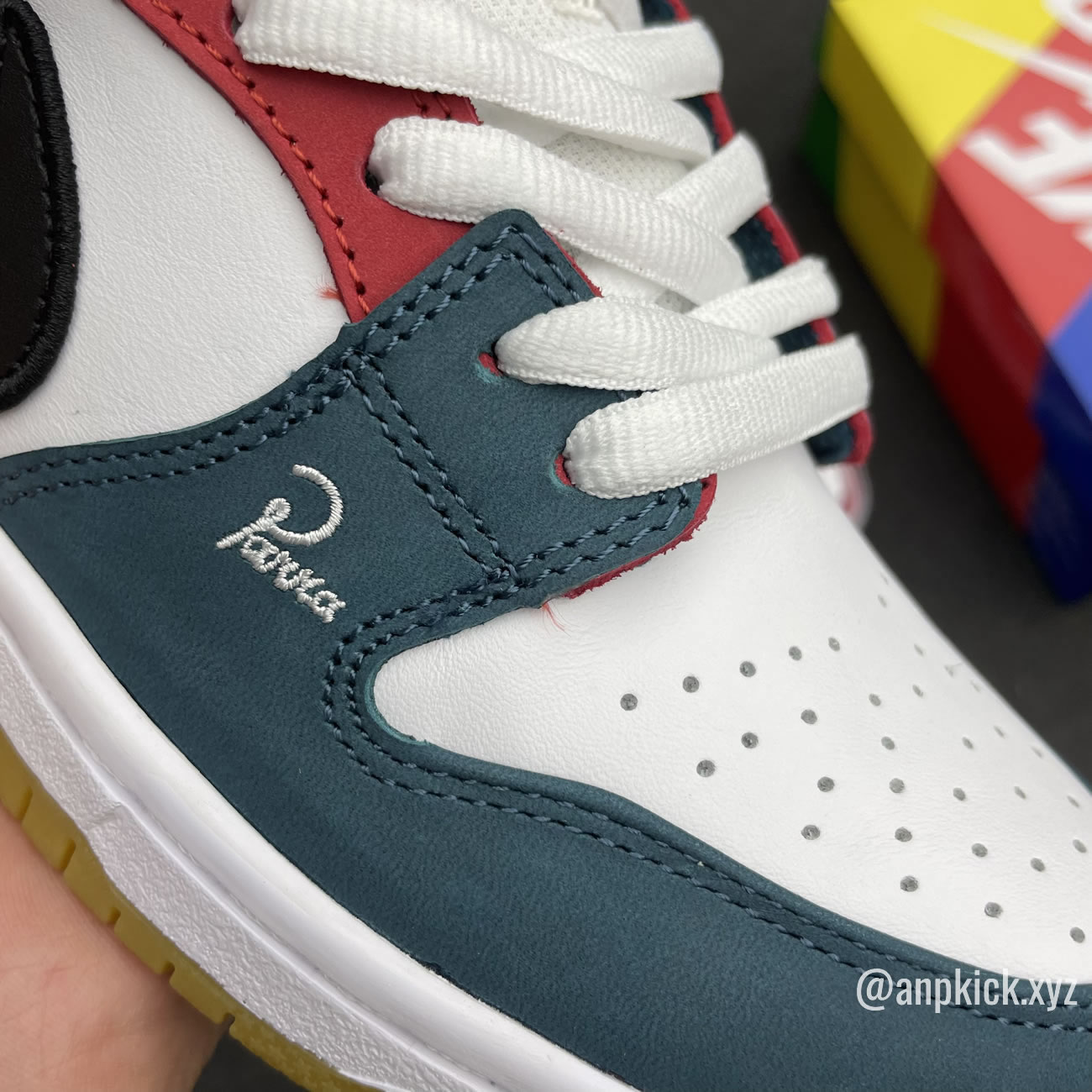 Parra Nike Sb Dunk Low Collab Summer 2021 Colorway Surfaces Dh7695 100 (5) - www.kitistry.com Parra Nike Sb Dunk Low Collab Summer 2021 Colorway Surfaces Dh7695 100 (5) - www.kitistry.com