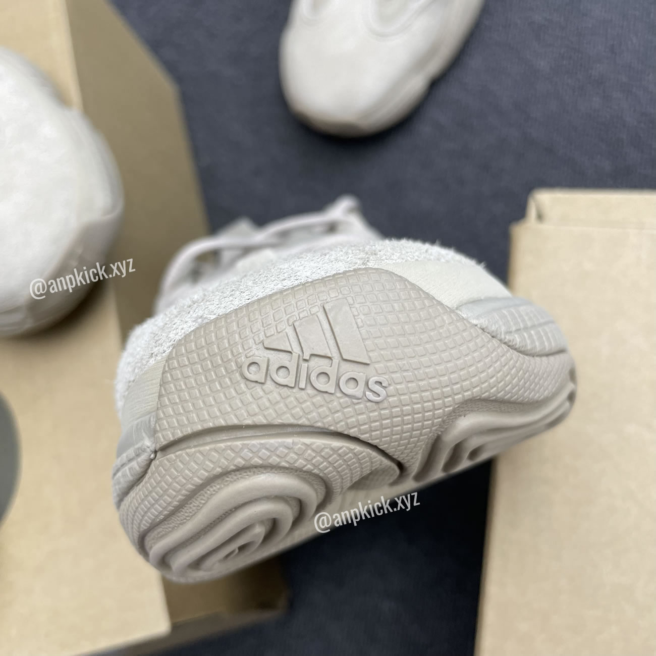 Adidas Yeezy 500 Taupe Light Anpkick Gx3605 (8) - www.kitistry.com Adidas Yeezy 500 Taupe Light Anpkick Gx3605 (8) - www.kitistry.com