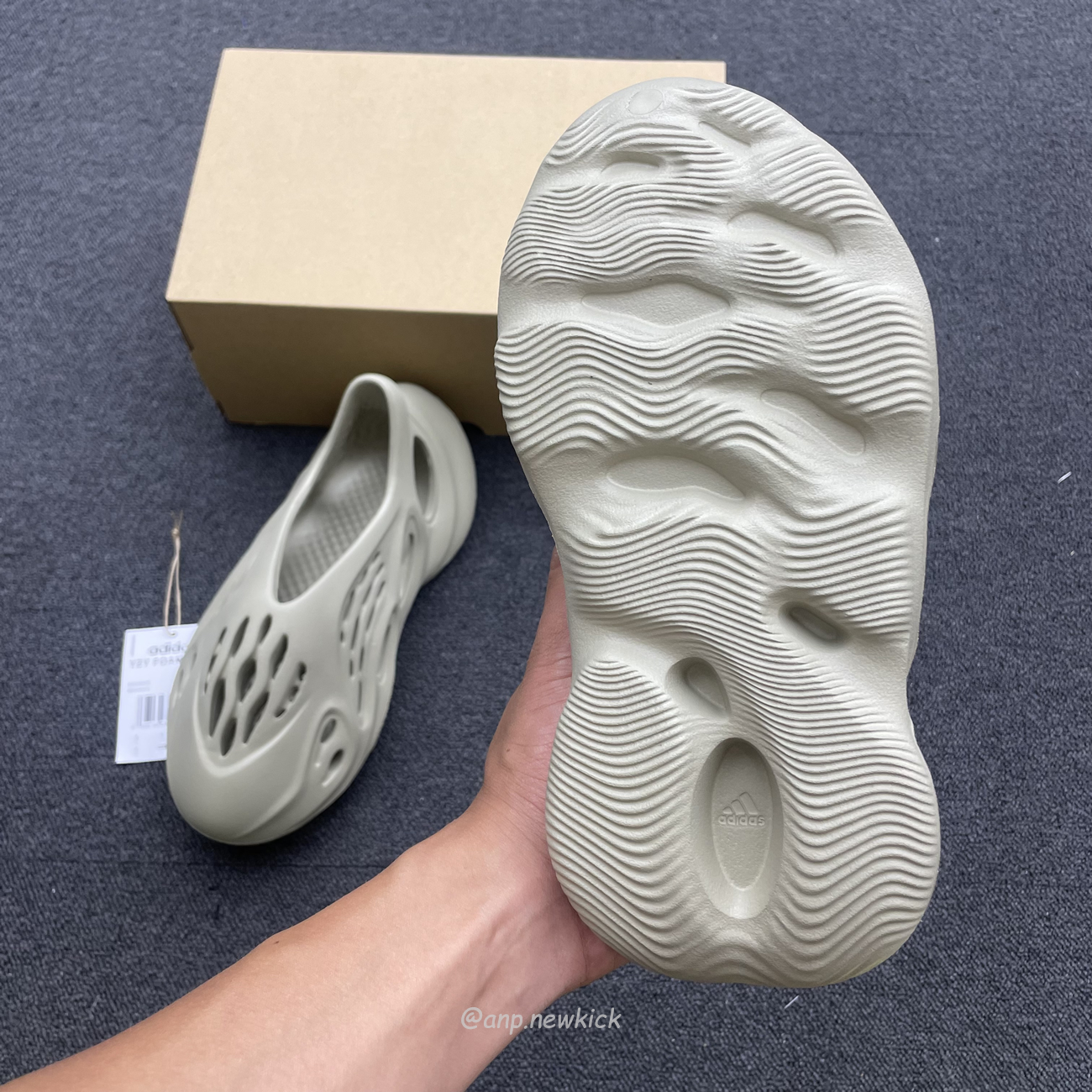 Adidas Yeezy Foam Rnr Stone Salt Gv6840 (3) - www.kitistry.com Adidas Yeezy Foam Rnr Stone Salt Gv6840 (3) - www.kitistry.com