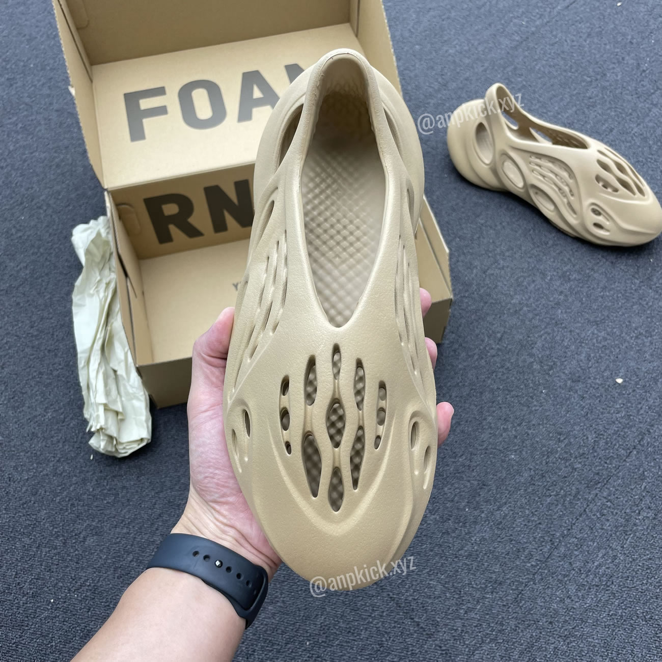 Adidas Yeezy Foam Runner Ochre Gw3354 (7) - www.kitistry.com Adidas Yeezy Foam Runner Ochre Gw3354 (7) - www.kitistry.com