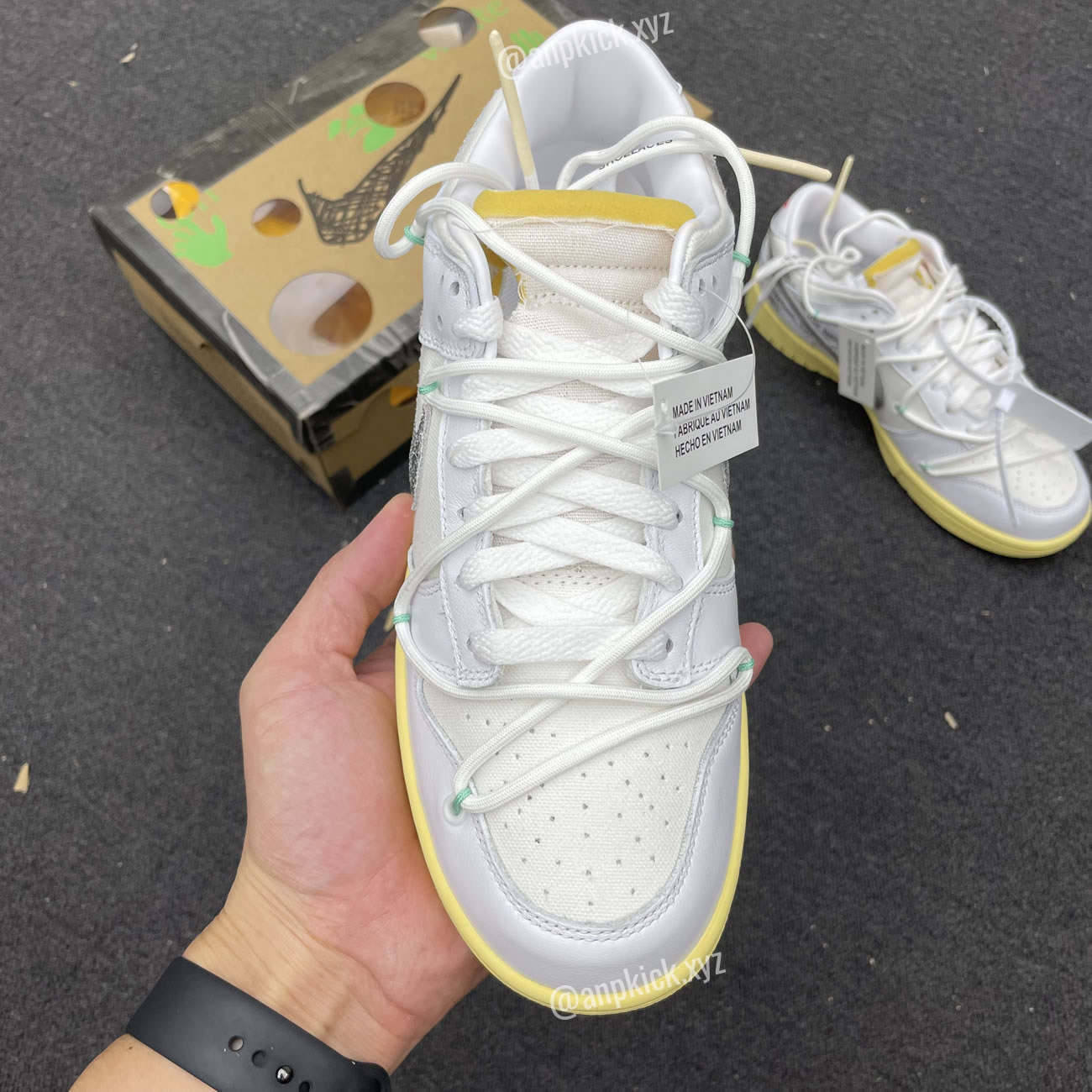 Off White Nike Sb Dunk Low Lot 1 White Metallic Silver Anpkick Dm1602 127 (4) - www.kitistry.com Off White Nike Sb Dunk Low Lot 1 White Metallic Silver Anpkick Dm1602 127 (4) - www.kitistry.com