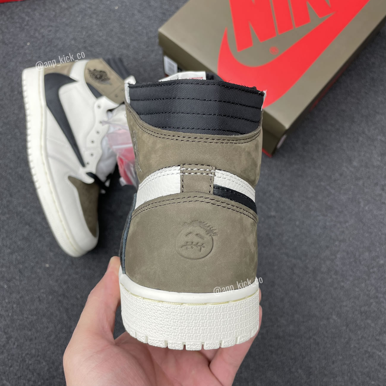 Travis Scott Air Jordan 1 High Og Sp White Brown Black Fragment Anpkick Custom Making (3) - www.kitistry.com Travis Scott Air Jordan 1 High Og Sp White Brown Black Fragment Anpkick Custom Making (3) - www.kitistry.com